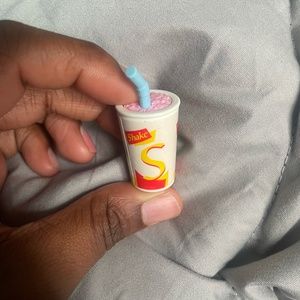 strawberry shake eraser